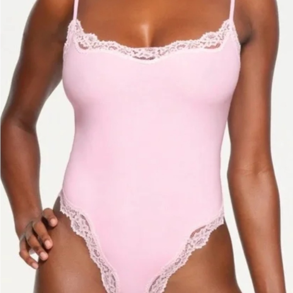 Skims pink bodysuit